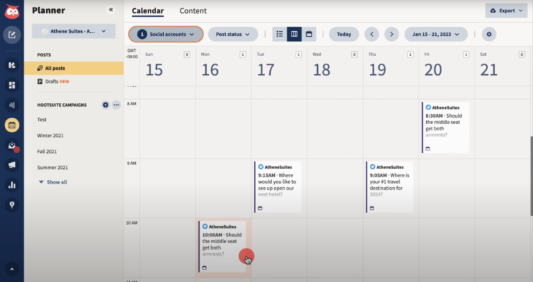 Hootsuite's social media content calendar.