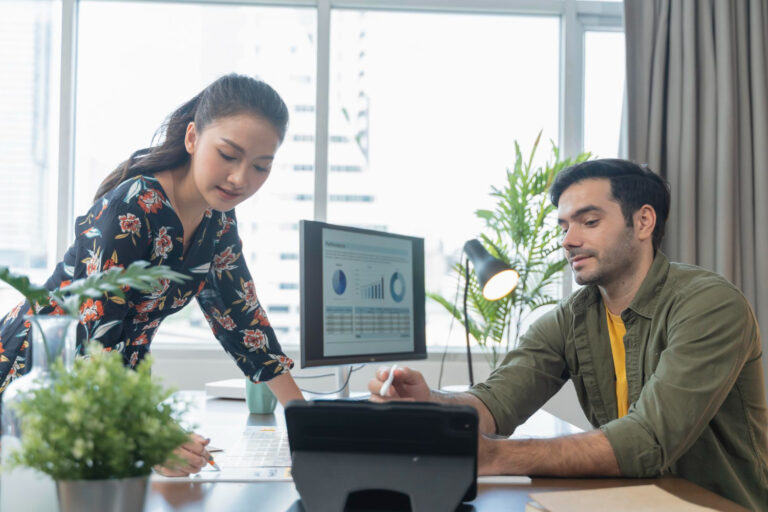 Best Buyer Intent Data Providers for B2B Sales Teams in 2026
